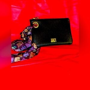 Juicy Zip Pouch and Twilly